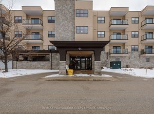 91 Raglan St #310, Collingwood, ON L9Y 0B2