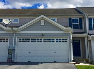 588 Fox Ridge Ln, Lebanon, PA 17042