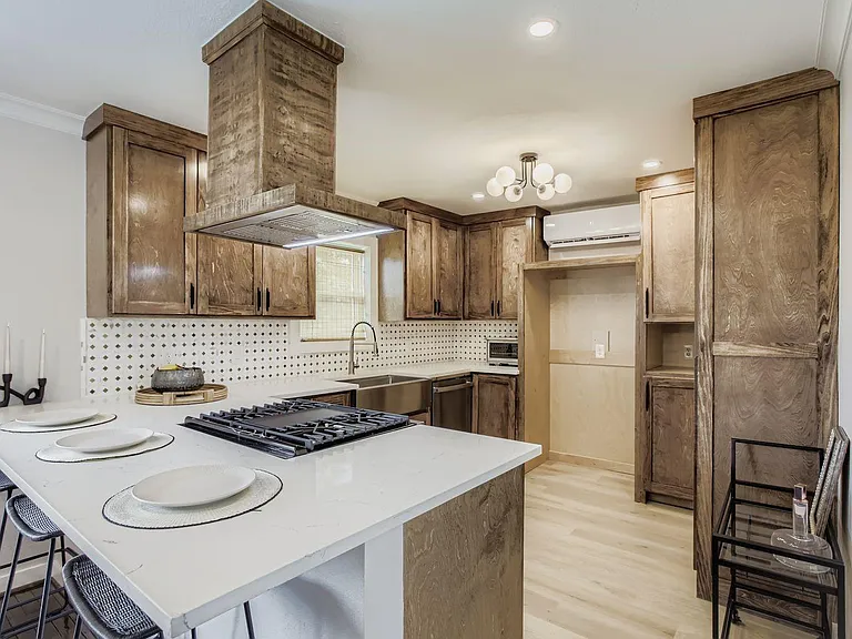 4005 Maury St — Photo 11