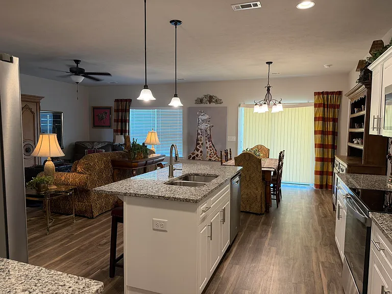 352 Fox Haven Dr — Photo 11