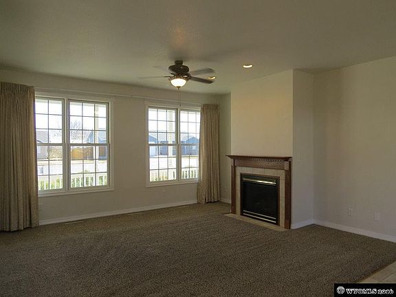 2nd image of 125 Baldwin Dr