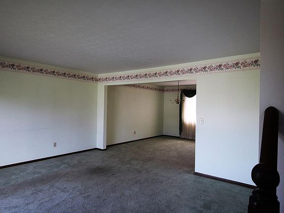3rd image of 3201 Marioncliff Dr