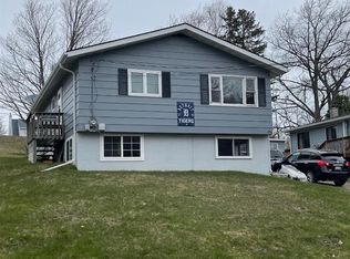 436 W Hampton St, Marquette, MI 49855