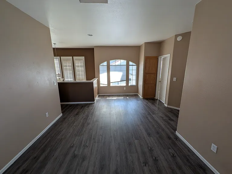 1113 Scenic Park Ter — Photo 23
