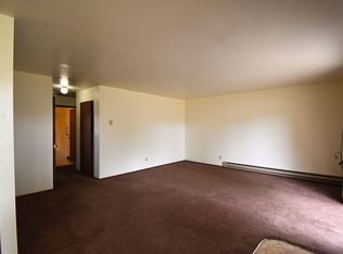 942 W Vine St APT 2, Lebanon, OR 97355