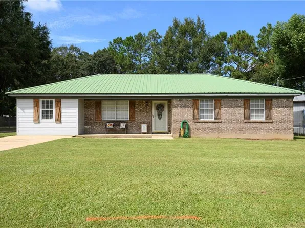 12420 Wynn Dr N, Grand Bay, AL 36541