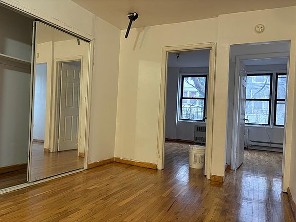 2nd image of 233 Jamaica Ave APT 2G