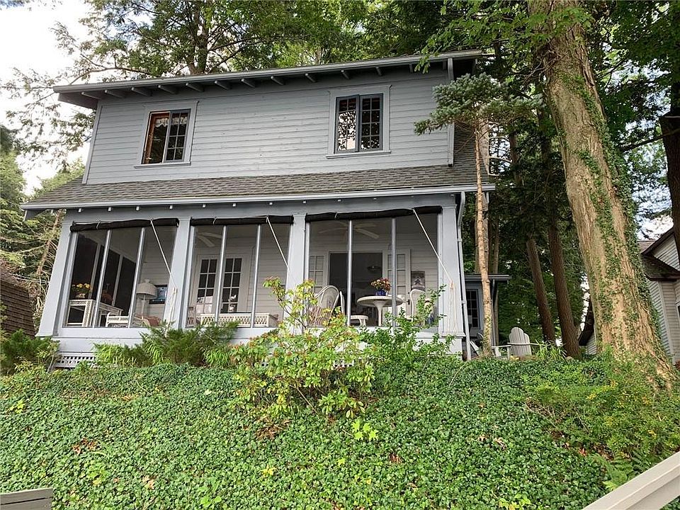 1st image of 11964 Lake Dr
