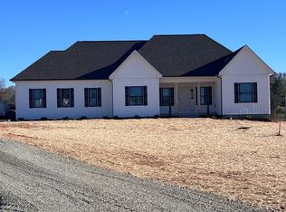 9535 Paradise Rd, Warrenton, VA 20186