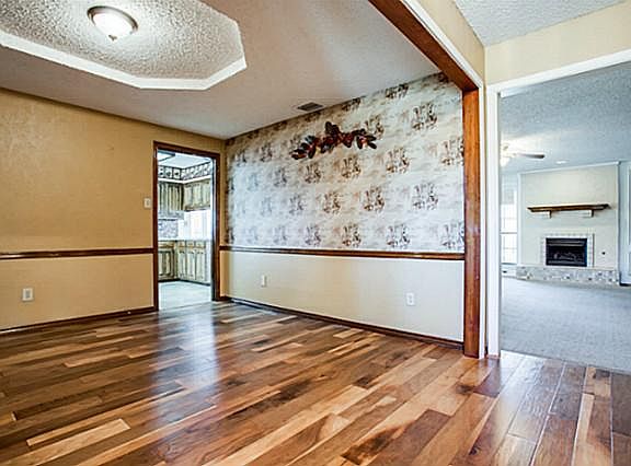 5th image of 2725 Stoneridge Dr