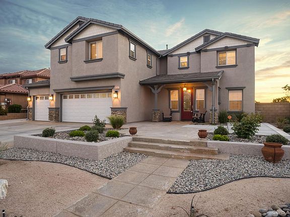 P Exterior Twilight 01