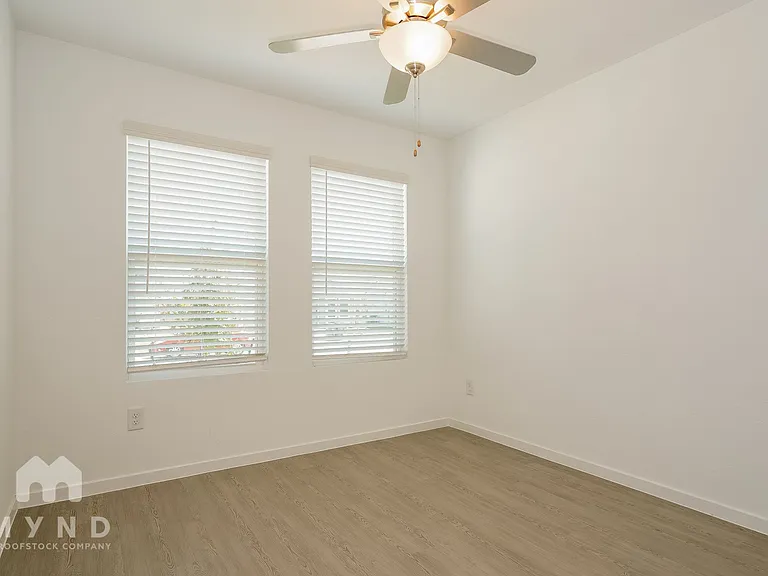 30 West Luxury Rental Homes — Photo 253