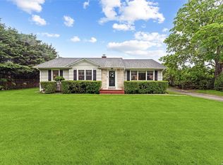 59 Lilac Rd, Westhampton Beach, NY 11978