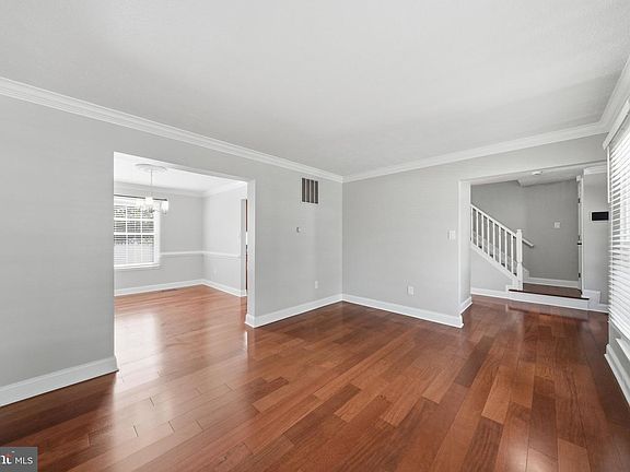 5th image of 7833 Citadel Dr