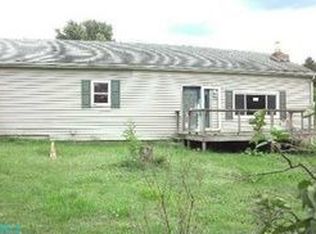 10465 County Road 17, New Straitsville, OH 43766