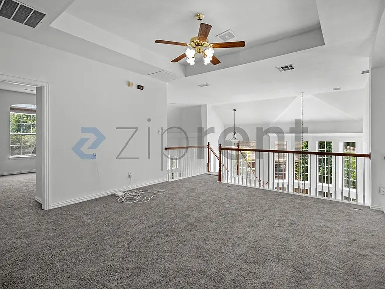 4509 Brittany Dr — Photo 24