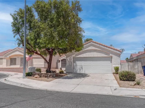6624 Old Oxford Ave, Las Vegas, NV 89108