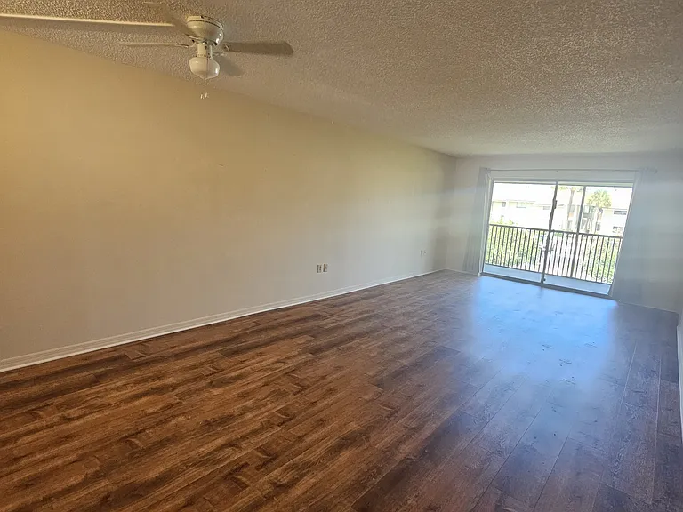 5800 N Banana River Blvd #123 — Photo 2