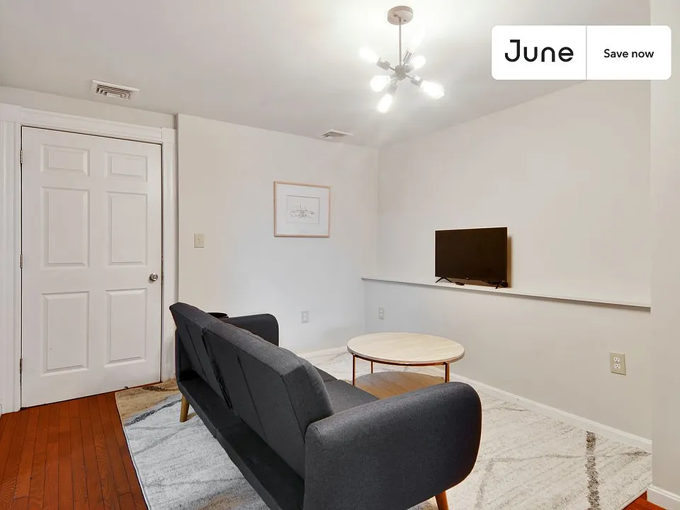 11 Linden St