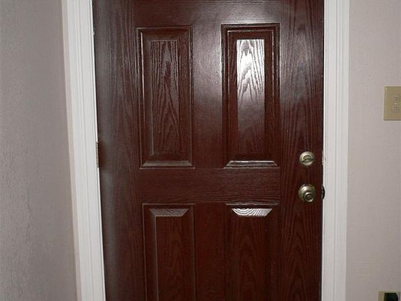 3rd image of 9246 Yorkridge Dr