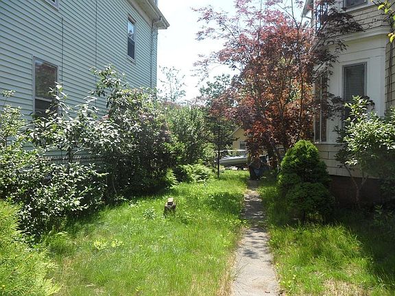 2nd image of 12 Eutaw Ave