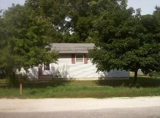 108 N Marty Dr, Milford, IL 60953