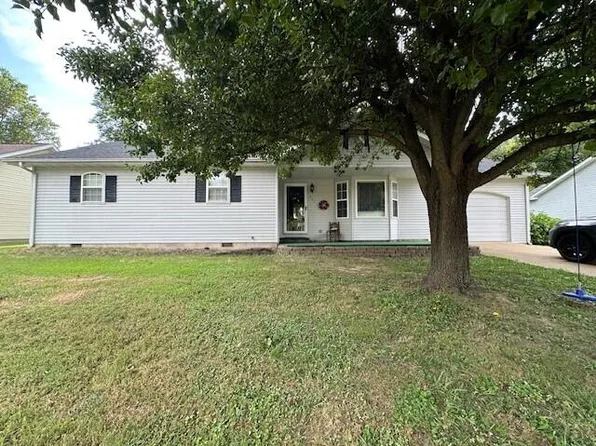 257 Fairfield Avenue, West Plains, MO 65775