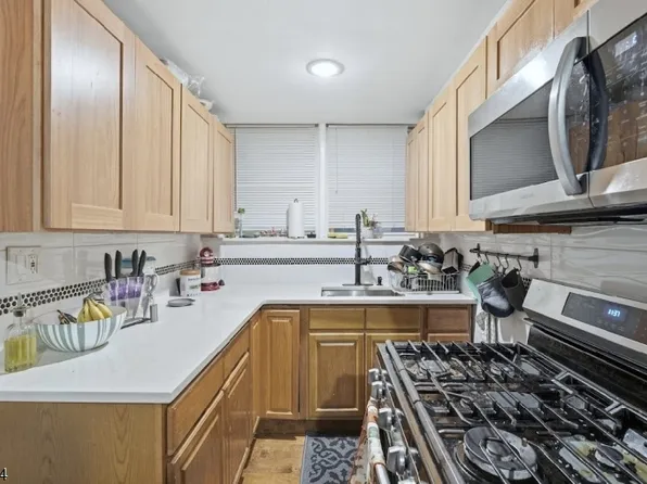 328 John St, Elizabeth, NJ 07202