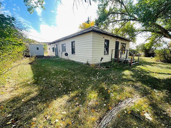 3rd image of 410 3rd Ave