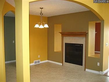 4th image of 107 Nautical Way #4