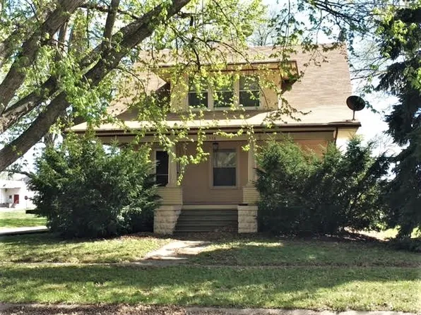 1308 15th St, Central City, NE 68826