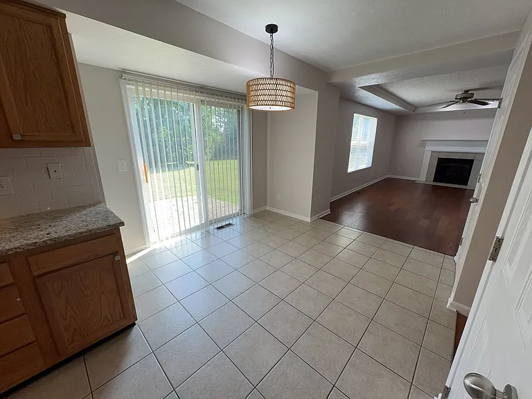 8052 Misty Shore Dr — Photo 7