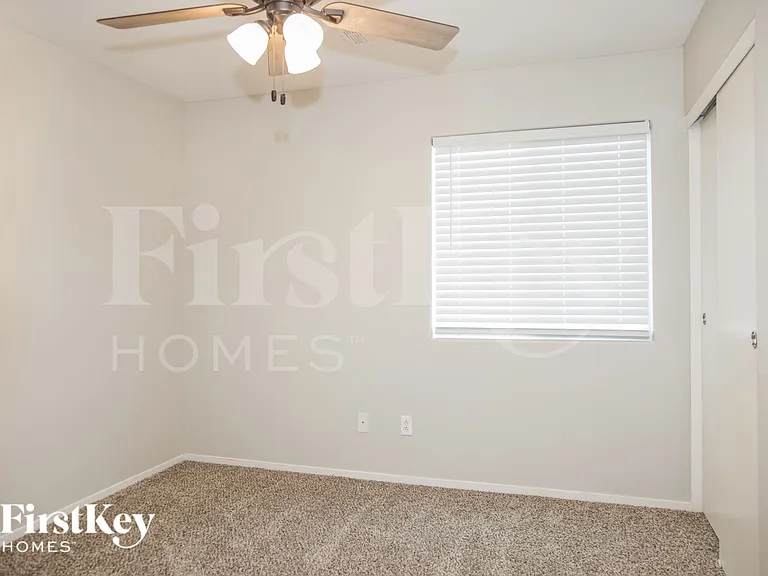 6074 Peaceful Creek St — Photo 15
