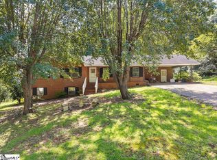 740 Kenmore Dr, Spartanburg, SC 29303