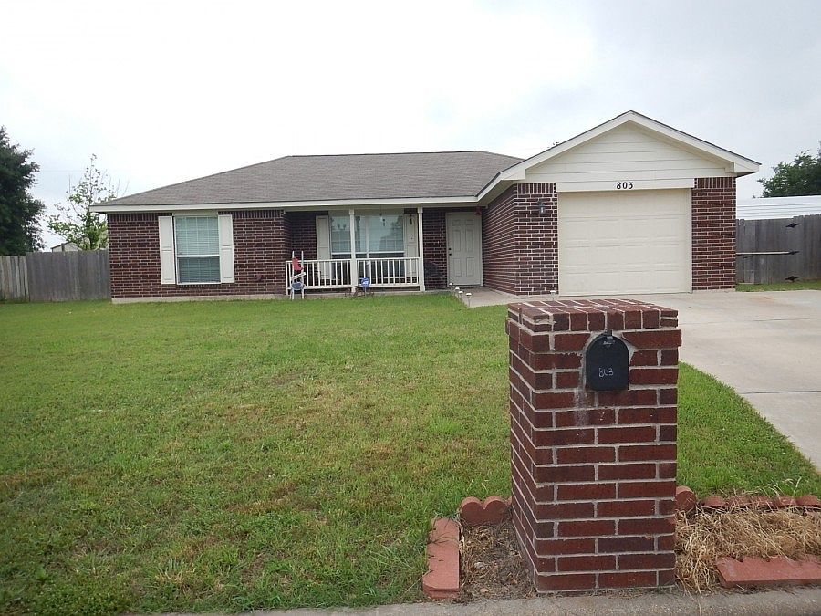 1st image of 803 Aikman Dr