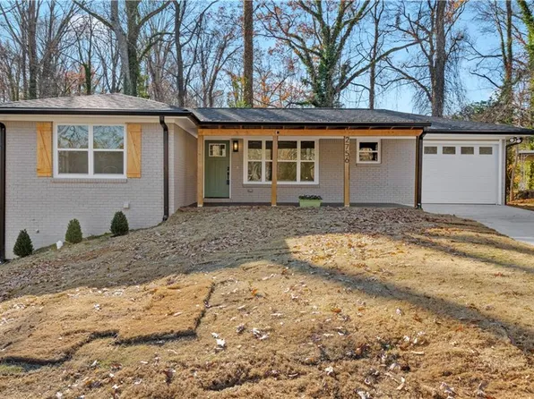 2756 Lincoln Ct NW, Atlanta, GA 30318