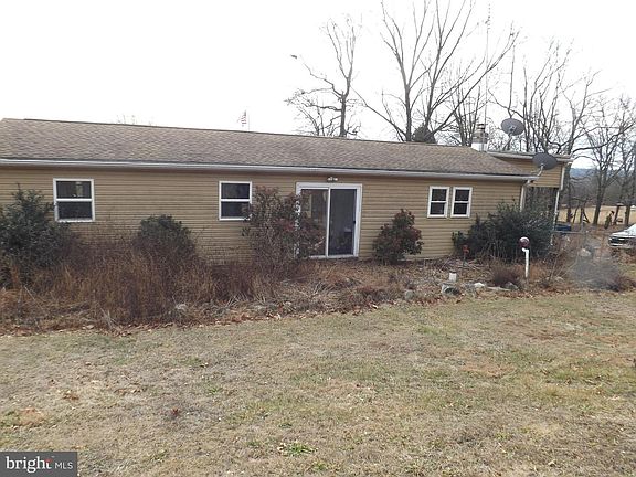 2nd image of 6 E Elda Ave