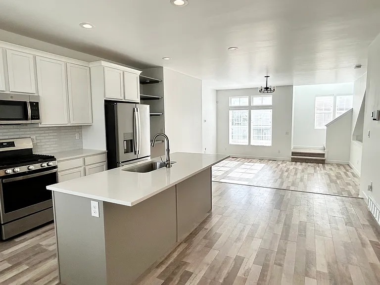 10781 S Porcini Dr — Photo 17