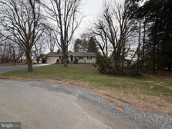 2nd image of 15 Old Toll Bridge Rd