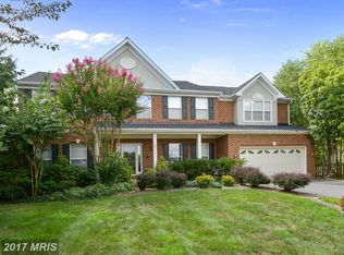 206 Paddock Ct NW, Leesburg, VA 20176