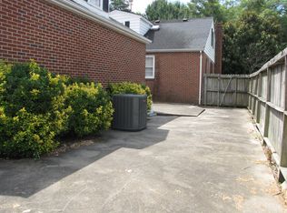 1300 W Church St, Elizabeth City, NC 27909