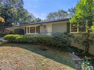 535 Valley Ln, Sandy Springs, GA 30328