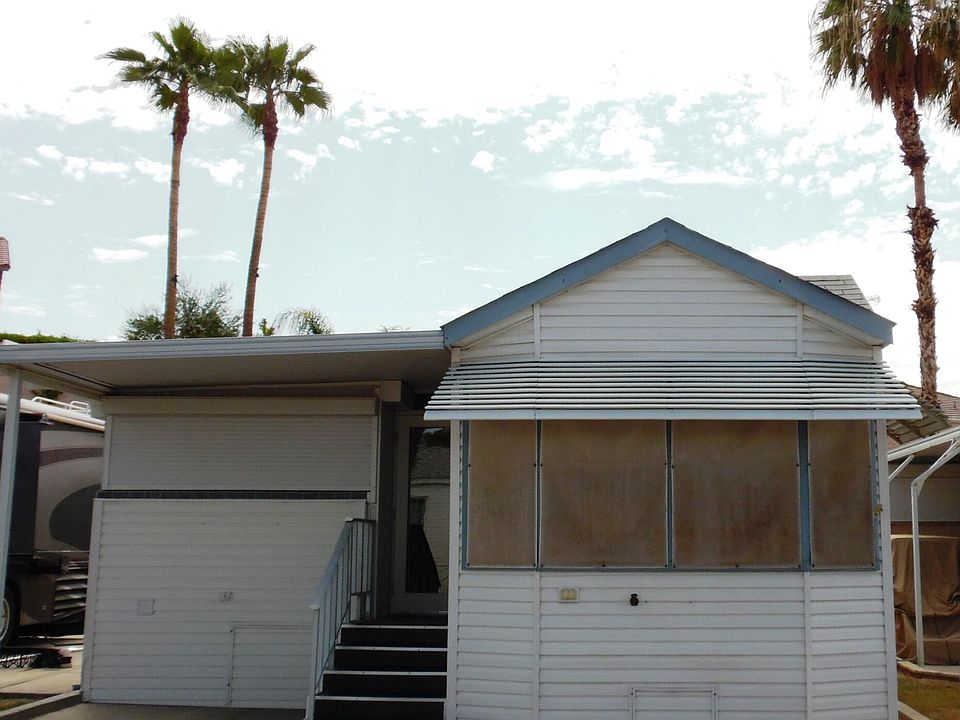 2nd image of 84136 Avenue 44 Spc 641