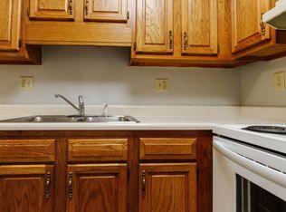 Riverwood Apartments, Muncie, IN 47303