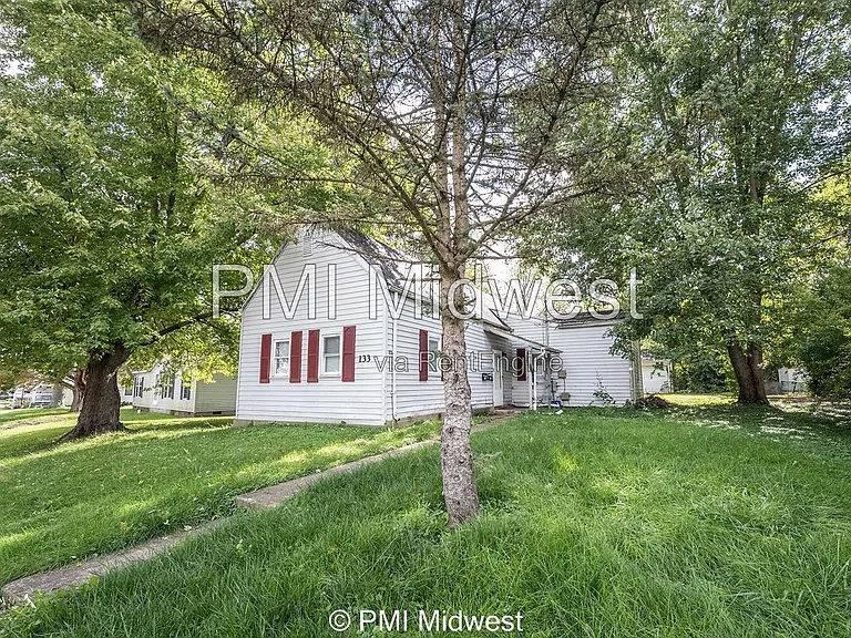 133 Pratt St #1 — Photo 1