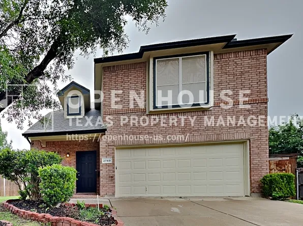 2749 Lynx Ln, Fort Worth, TX 76244