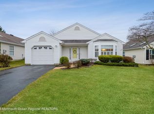 5 Mayapple Dr, Brick, NJ