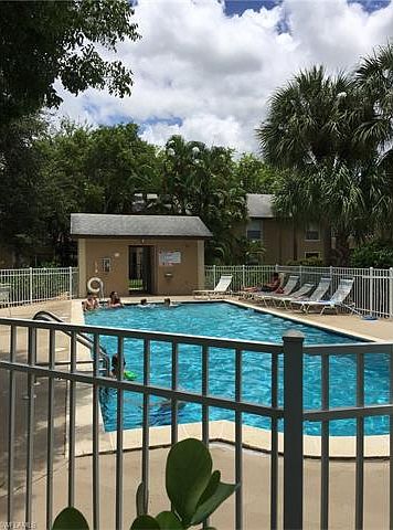 1st image of 9597 Crescent Garden Dr APT 202