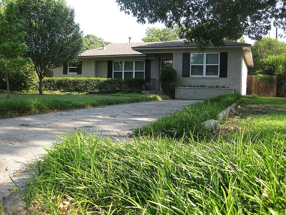 1st image of 601 Newberry Dr