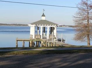 1401 Shell Beach Dr, Lake Charles, LA 70601
